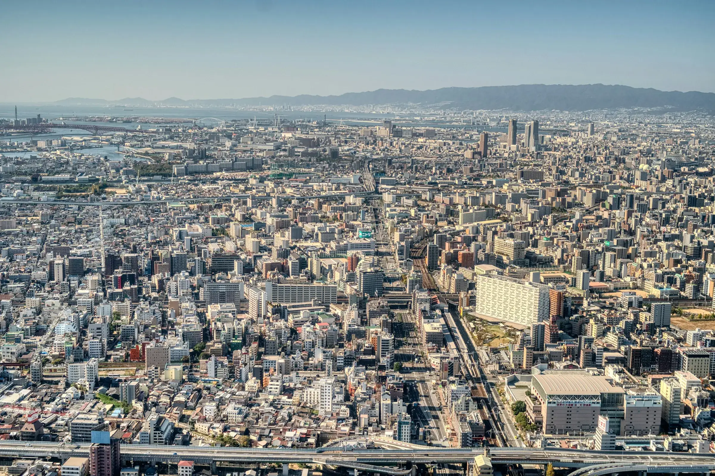 大阪市街を一望した風景